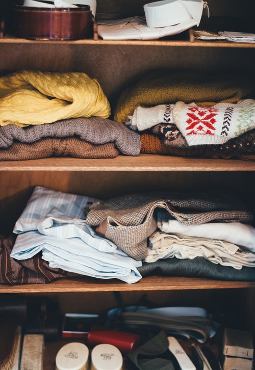 autumn photo ideas for instagram - knitted sweaters in the closet